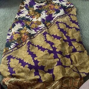 Beautiful wraparound floral skirt-reversible Buy all three for 30$